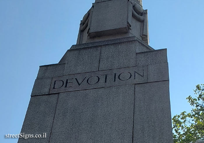 London - Monument to Edith Cavell - St. Martin’s Pl, London WC2N 4JH, UK