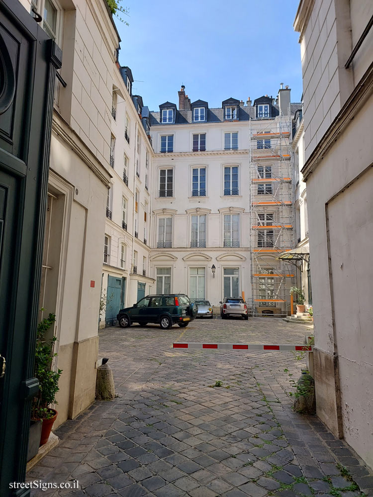 Paris - the house where pediatrician Robert Debré lived - 5 Rue de l’Université, 75006 Paris, France