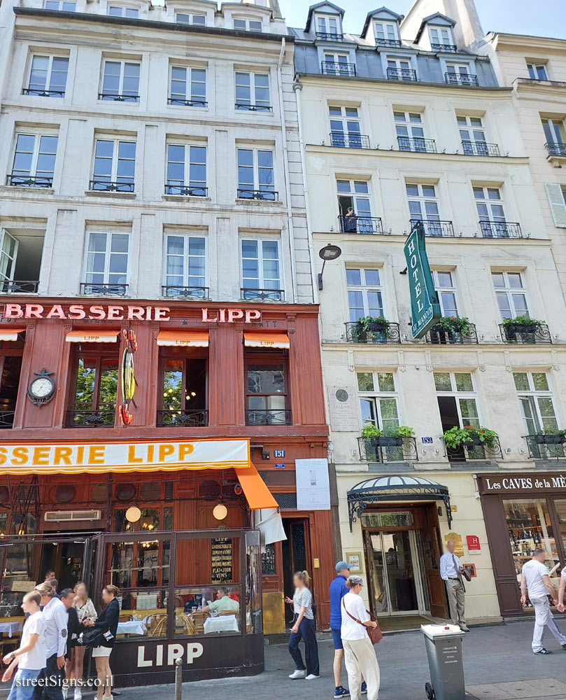 Paris - the house where the Polish historian Joachim Lelewel lived - 153 Bd Saint-Germain, 75006 Paris, France