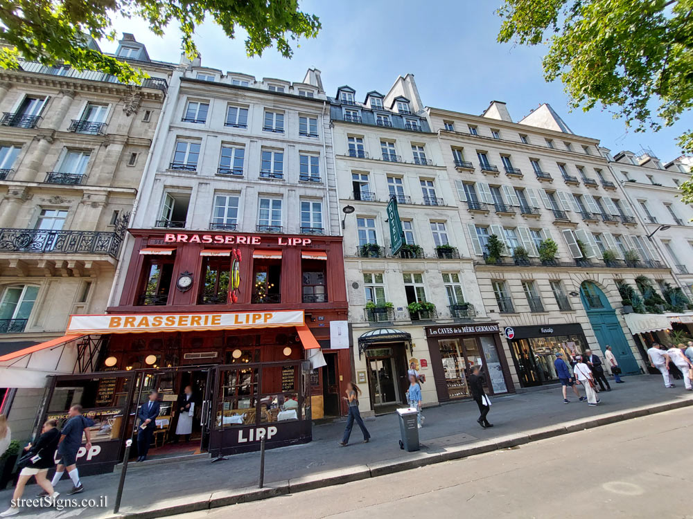 Paris - the house where the Polish historian Joachim Lelewel lived - 153 Bd Saint-Germain, 75006 Paris, France