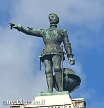 Porto - Monument to Prince Henry the Navigator - Rua do Infante D. Henrique 71, 4050-593 Porto, Portugal