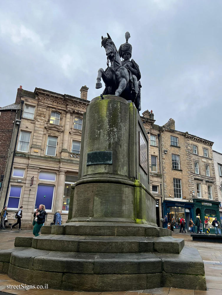 Durham - Memorial statue to the military man and statesman Charles Vane - Durham Market Place, 11 Market Place, Durham DH1 3NE, UK