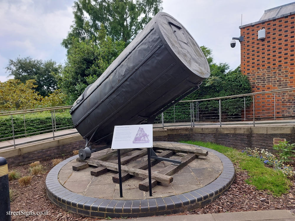 London - Greenwich - William Herschel’s telescope - Royal Obervatory, Blackheath Ave, London SE10 8XJ, UK