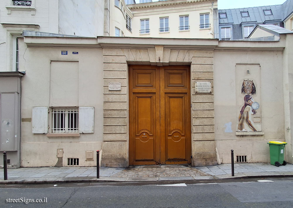 Paris - the house where the poet Théodore de Banville lived and also died - 10 Rue de l’Éperon, 75006 Paris, France