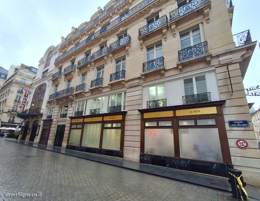 Paris - History of Paris - Théâtre de l’Athénée - 1 Sq. de l’Opéra-Louis Jouvet, 75009 Paris, France