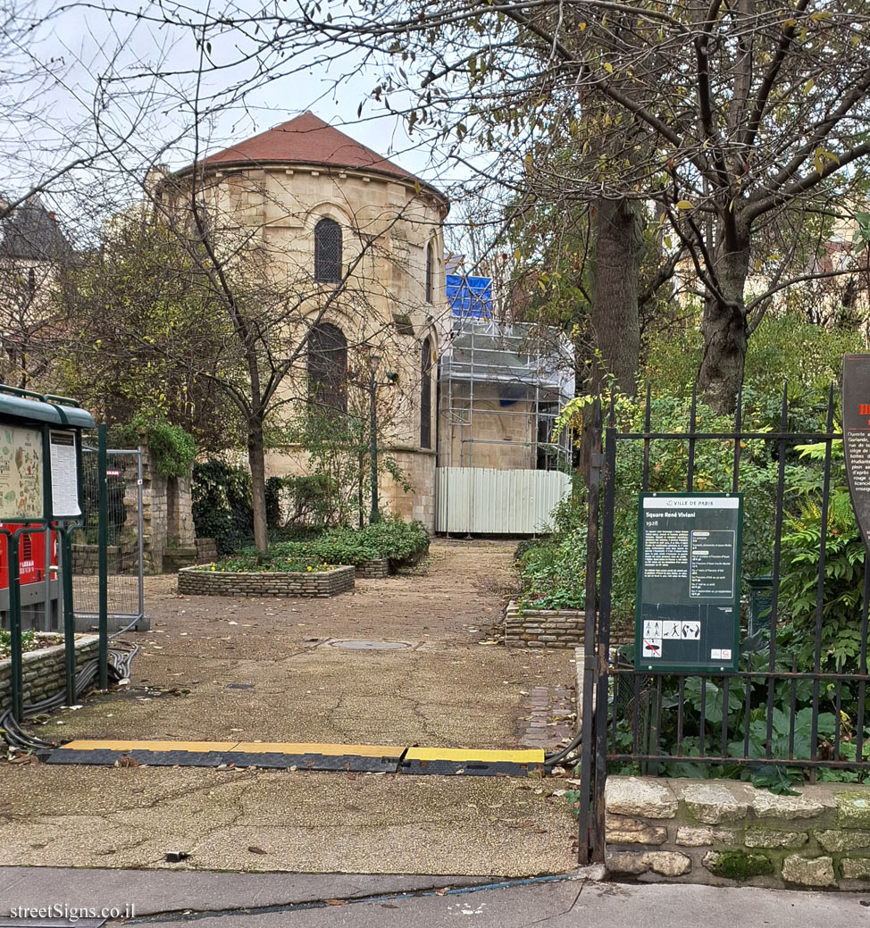 Paris - History of Paris - The birthplace of the University - Square René Viviani - Montebello, 75005 Paris, France