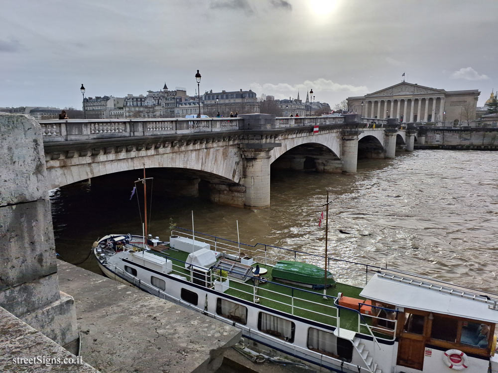 Paris - Concorde Bridge - Pont de La Concorde, 75007 Paris, France