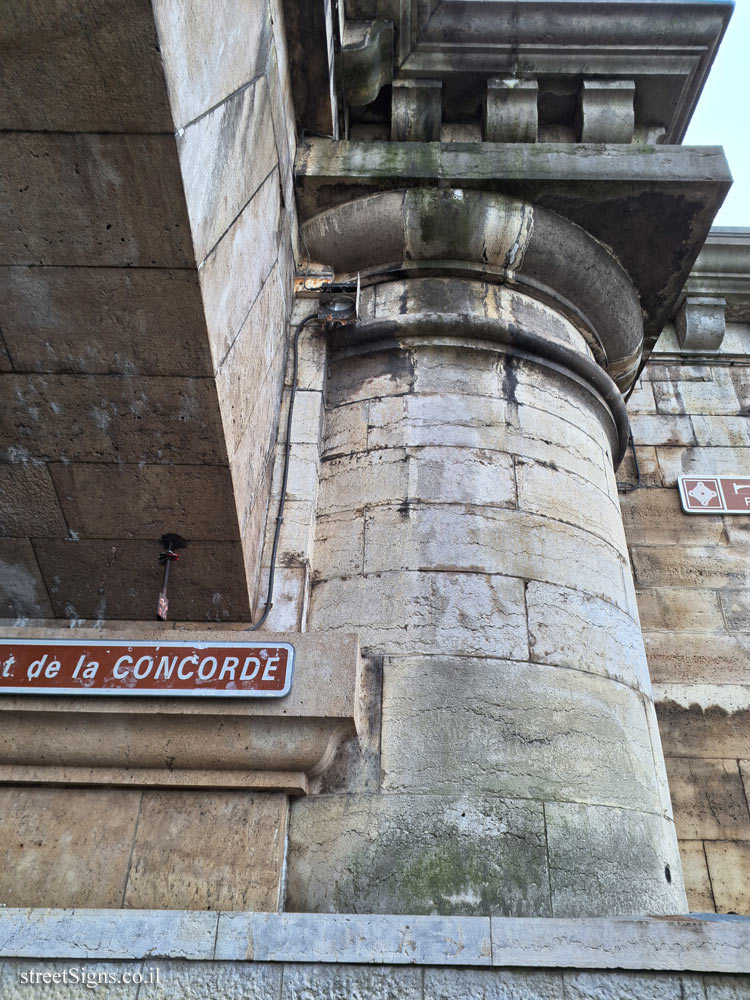 Paris - Concorde Bridge - Pont de La Concorde, 75007 Paris, France