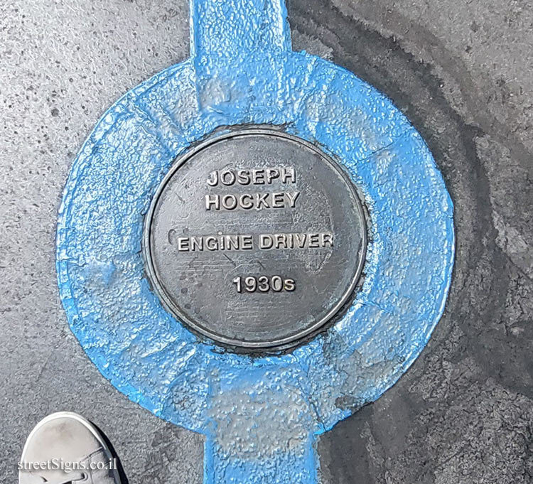 London - Tower Bridge London - The Blue Line of Fame - Joseph Hockey - Engine Driver