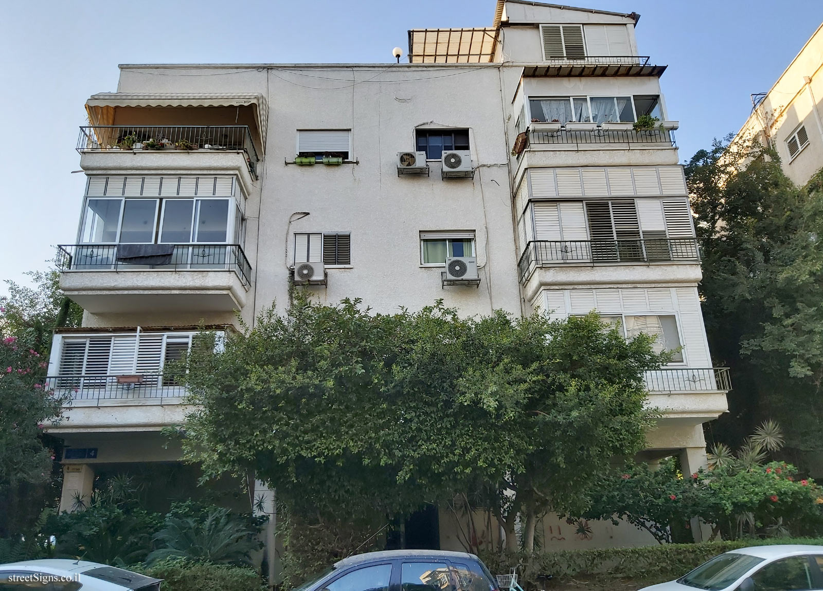 The house of Shoshana Douer - Megido St 4, Tel Aviv-Yafo, Israel