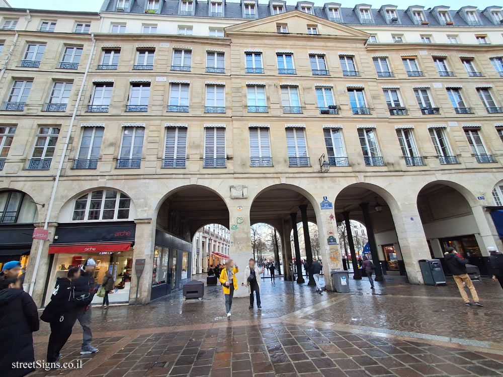 Paris - History of Paris - Rue de la Ferronnerie - 6 Rue de la Ferronnerie, 75001 Paris, France