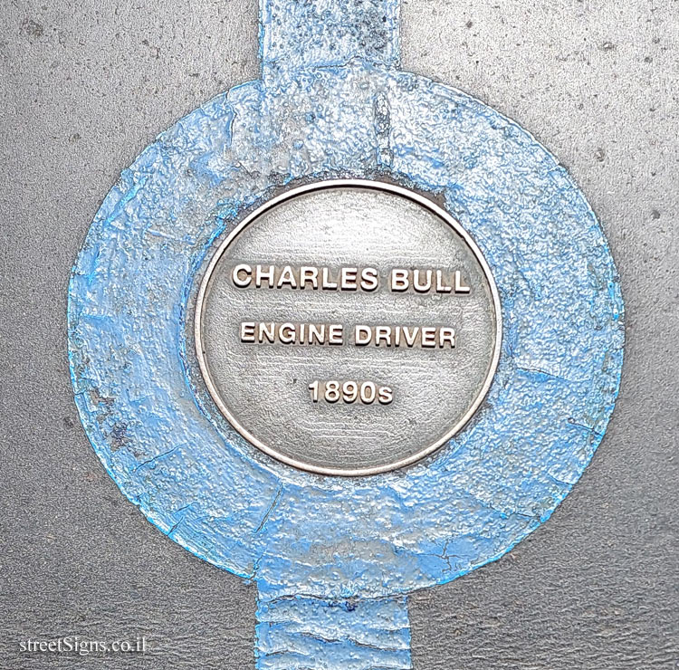 London - Tower Bridge London - The Blue Line of Fame - Charles Bull - Engine Driver