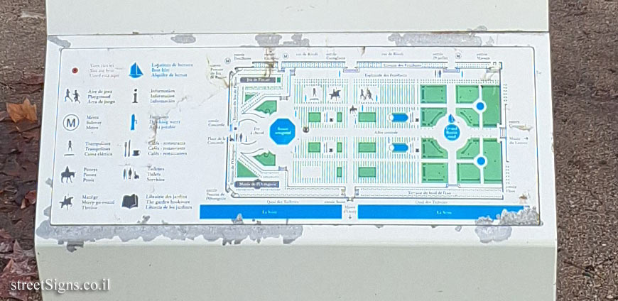 Paris - Tuileries Gardens - direction sign - the central passage and the octagonal basin