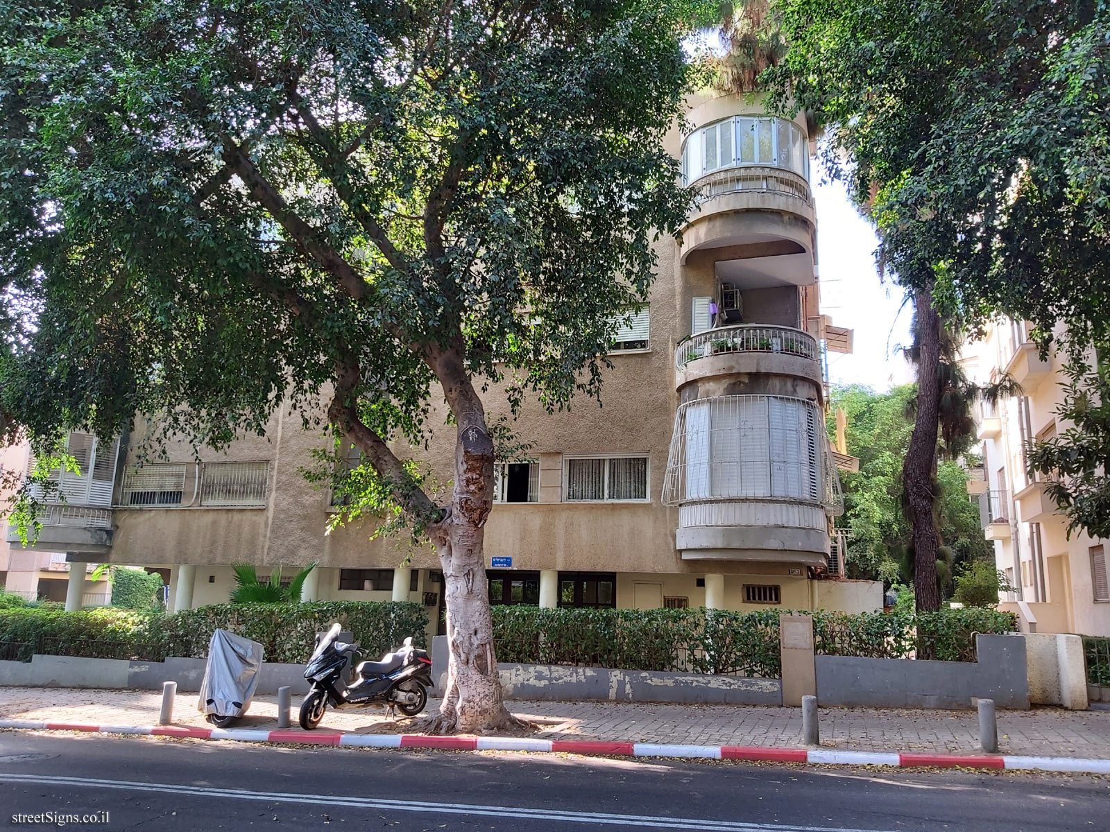 David Raziel’s Residence - Ha-Nevi’im St 30, Tel Aviv-Yafo, Israel