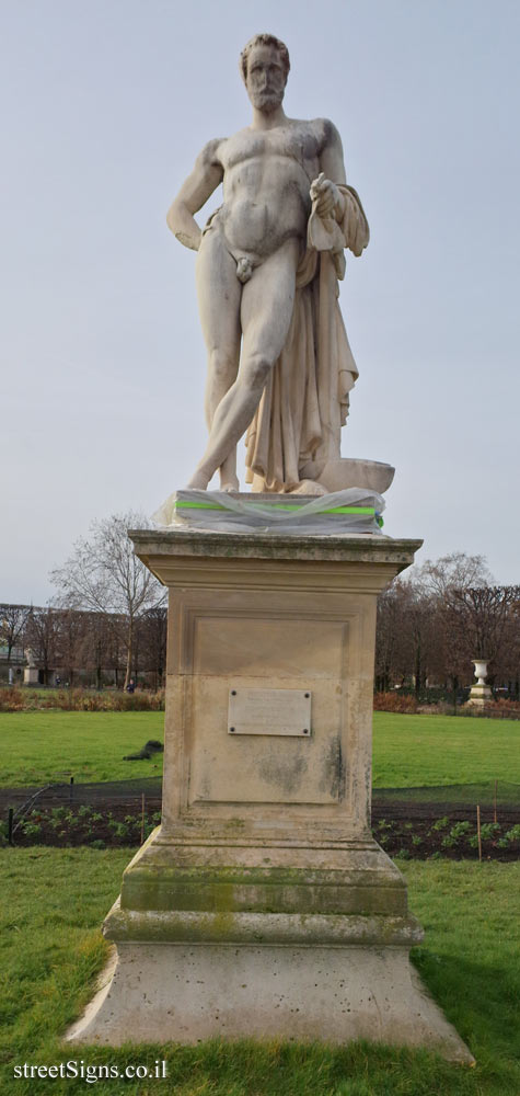 Paris - Tuileries Gardens - "Cincinnatus" outdoor sculpture by Denis Foyatier - Louvre - Tuileries, Paris, France