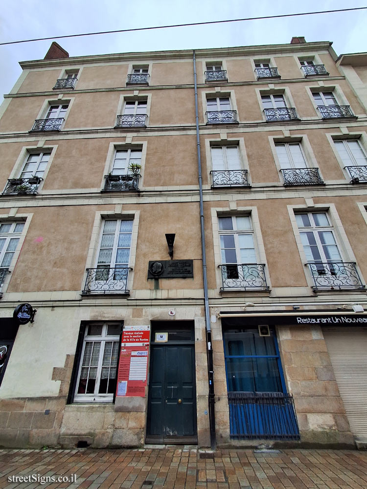 Nantes - the house where the writer Jules Verne was born - 4 Cr Olivier de Clisson, 44000 Nantes, France