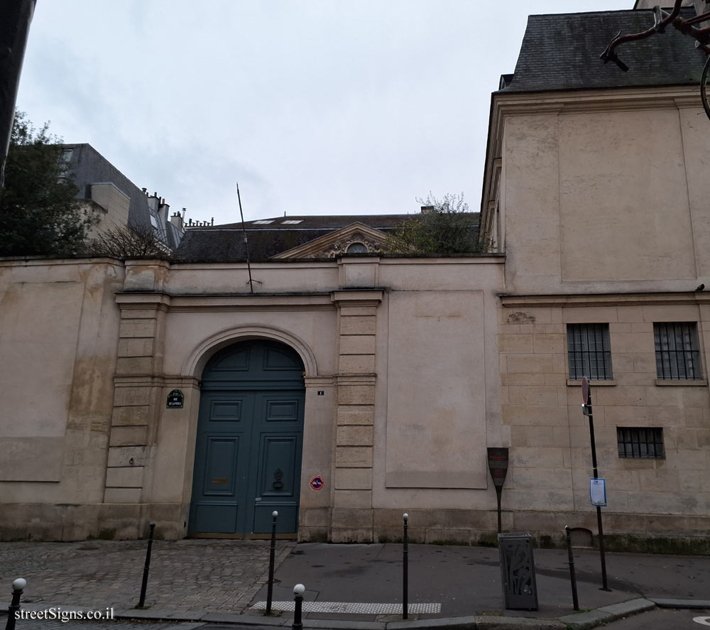 Paris - History of Paris - Liberal Bruant House - 1 Rue de la Perle, 75003 Paris, France