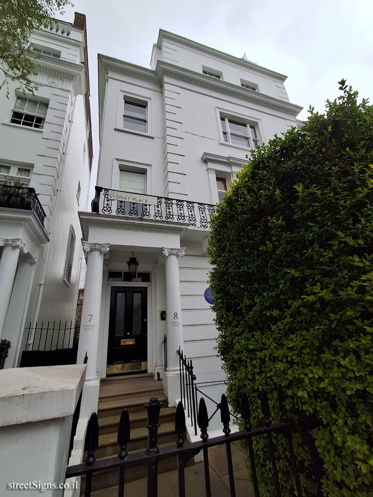 London - the house where composer Béla Bartók lived during his stay in London - 8 Sydney Pl, South Kensington, London SW7 3NL, UK