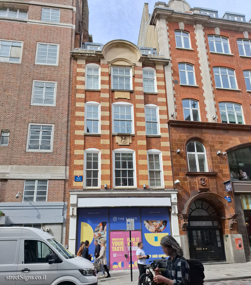 London - commemorative plaque in the house where the essayist William Hazlitt lived - 139 Long Acre, London WC2E 9AA, UK