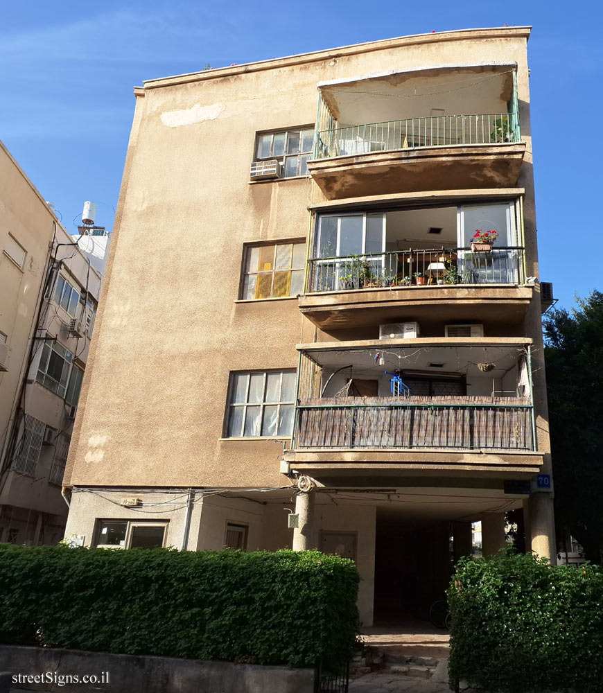 The house of Dodick Smadar - Sderot Ben Gurion 70, Tel Aviv-Jaffa, Israel