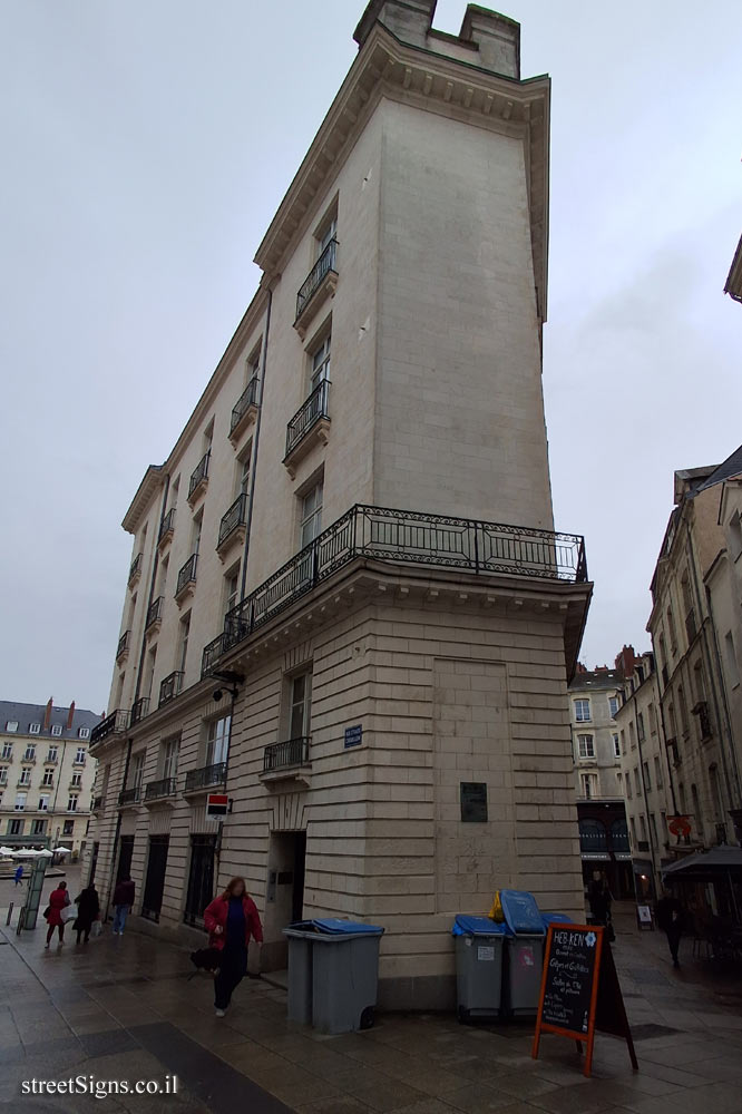 Nantes - the place where René Dunan founded the school for the deaf - 1 Rue Crébillon, 44000 Nantes, France