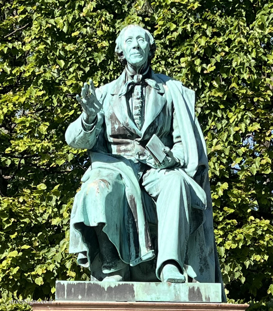 Copenhagen - A statue commemorating the writer Hans Christian Andersen - Kronprinsessegade 15B, 1306 København, Denmark