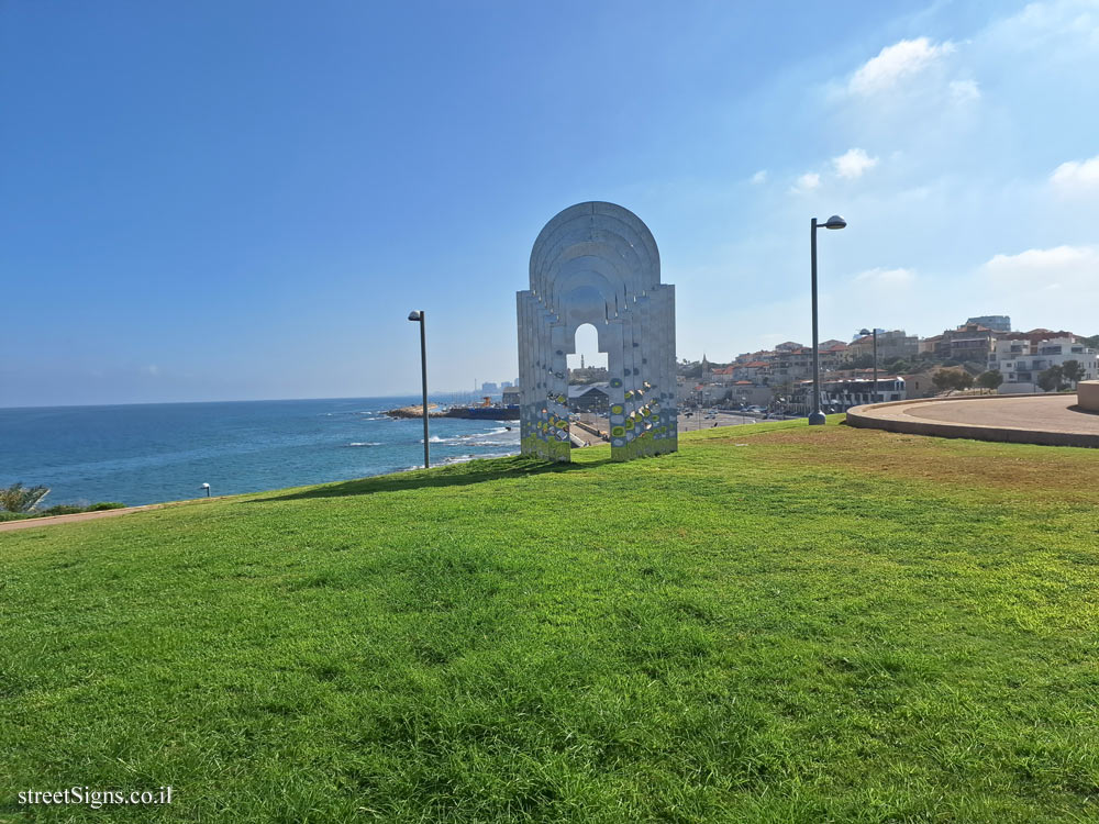 Tel Aviv - "Star Portals" - Outdoor sculpture by Noa Yafe, - Midron Yaffo Park, Nemal Yafo St 48, Tel Aviv-Yafo, Israel
