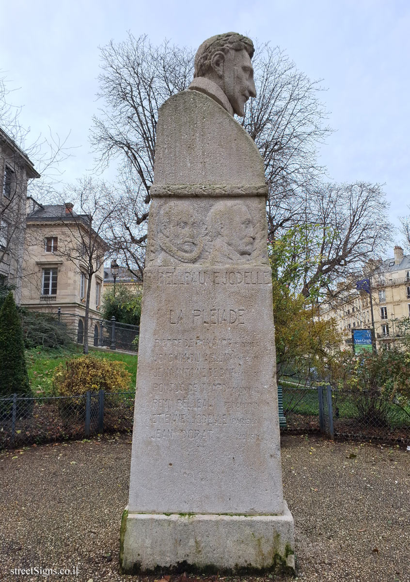Paris - the statue of the poet Pierre de Ronsard - 43B Rue des Écoles, 75005 Paris, France