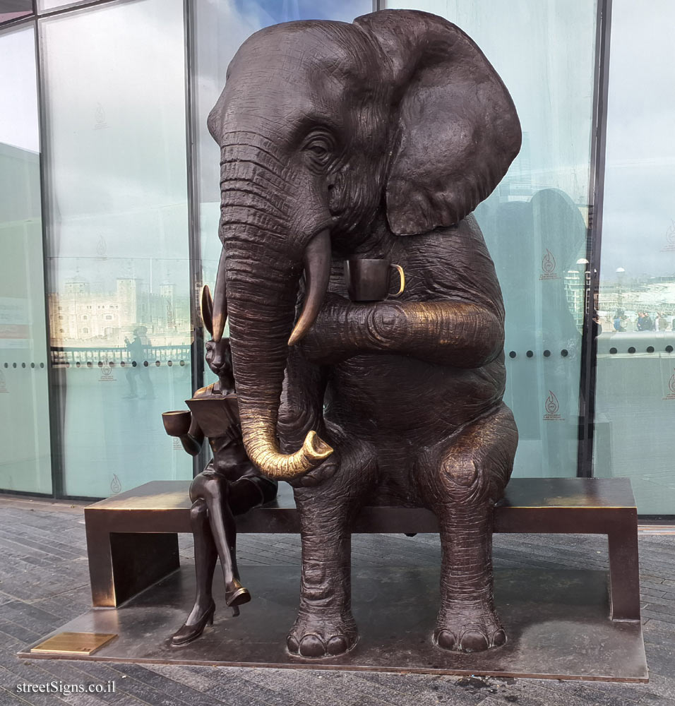 London - "The African Elephant Never Forgot What He Learned, And Neither Did Rabbitwoman" outdoor sculpture by Gillie and Marc - 110 The Queen’s Walk, London SE1 2AA, UK