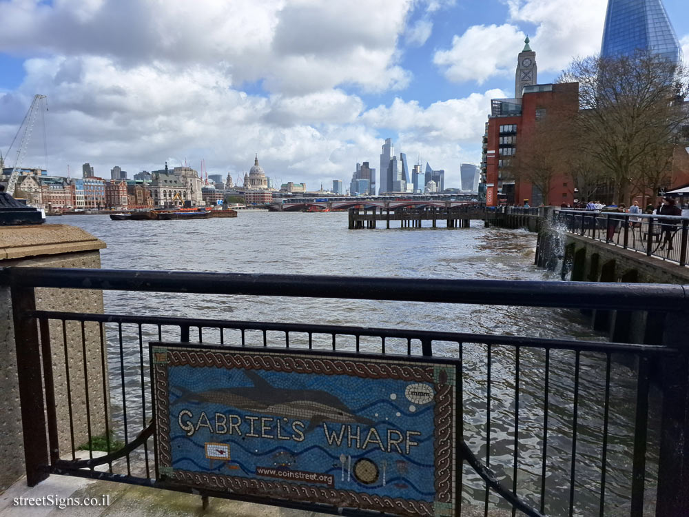 London - Gabriel’s Wharf - Gabriels Wharf, 56 Upper Ground, London SE1 9PP, UK