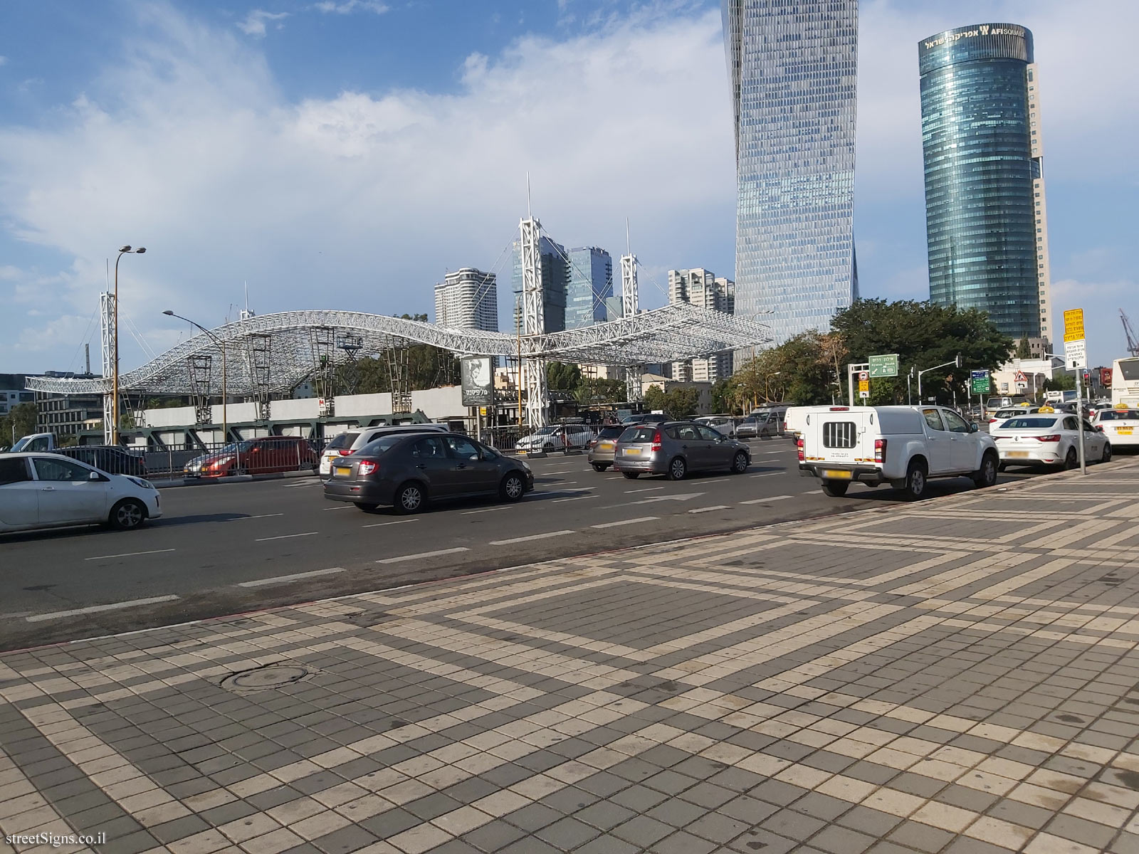 Tel Aviv - Haim Landau Bridge