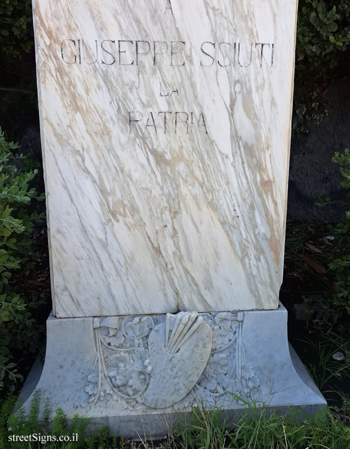 Zafferana Etnea - a statue commemorating the painter Giuseppe Sciuti -Via Giuseppe Garibaldi, 315, 95019 Zafferana Etnea CT, Italy