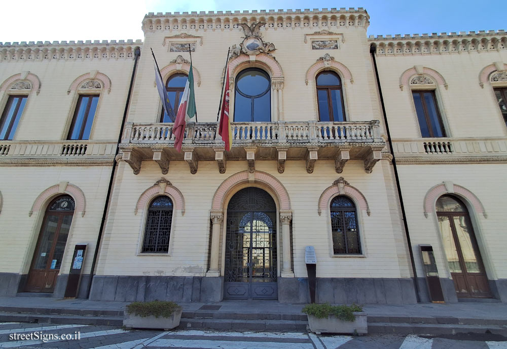 Zafferana Etnea - Town Hall - Via Giuseppe Garibaldi, 317, 95019 Zafferana Etnea CT, Italy