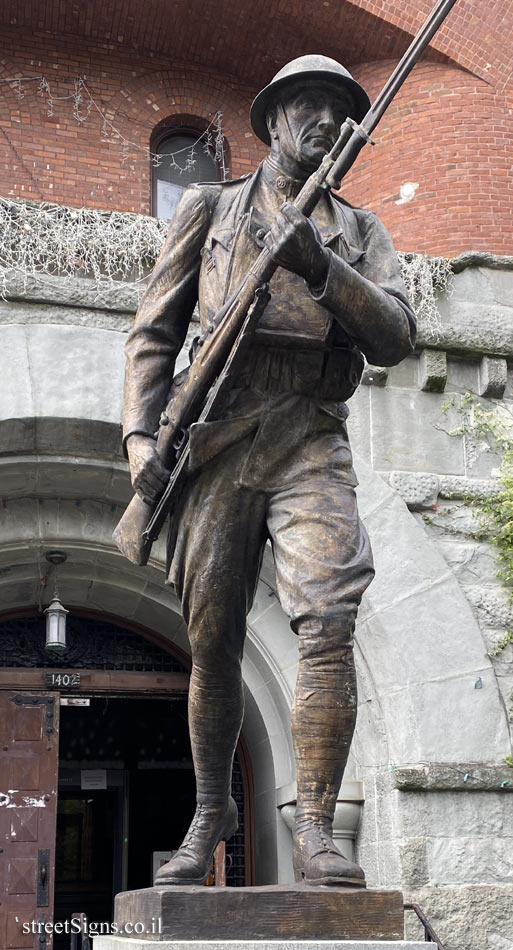 New York - Brooklyn - A statue commemorating the 14th Regiment that fought in WWI - 1402 8th Ave, Brooklyn, NY 11215, USA
