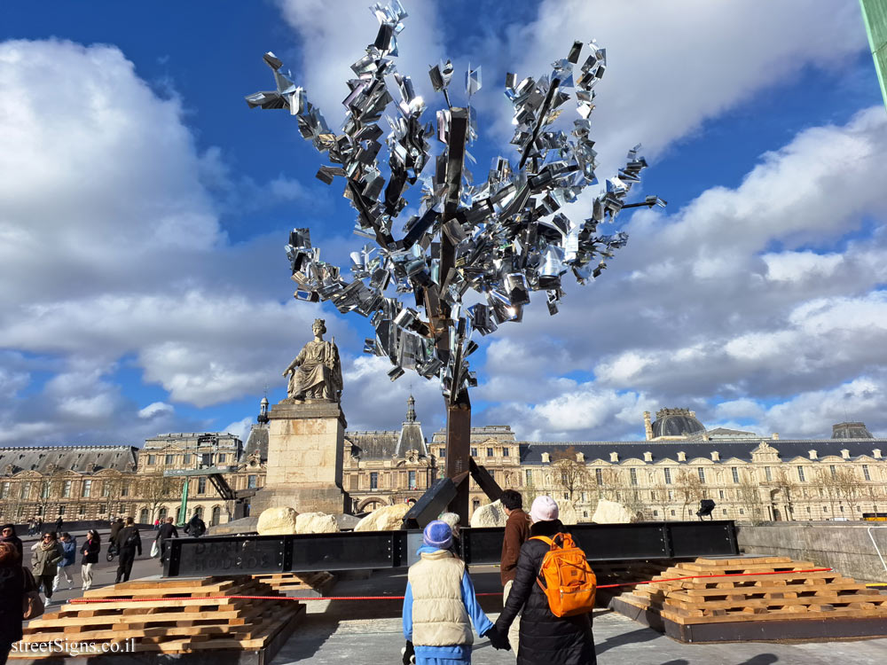 Paris - "The Tree of a Thousand Voices" outdoor sculpture by Daniel Hourdé - 2 Prom. Marceline Loridan-Ivens, 75006 Paris, France