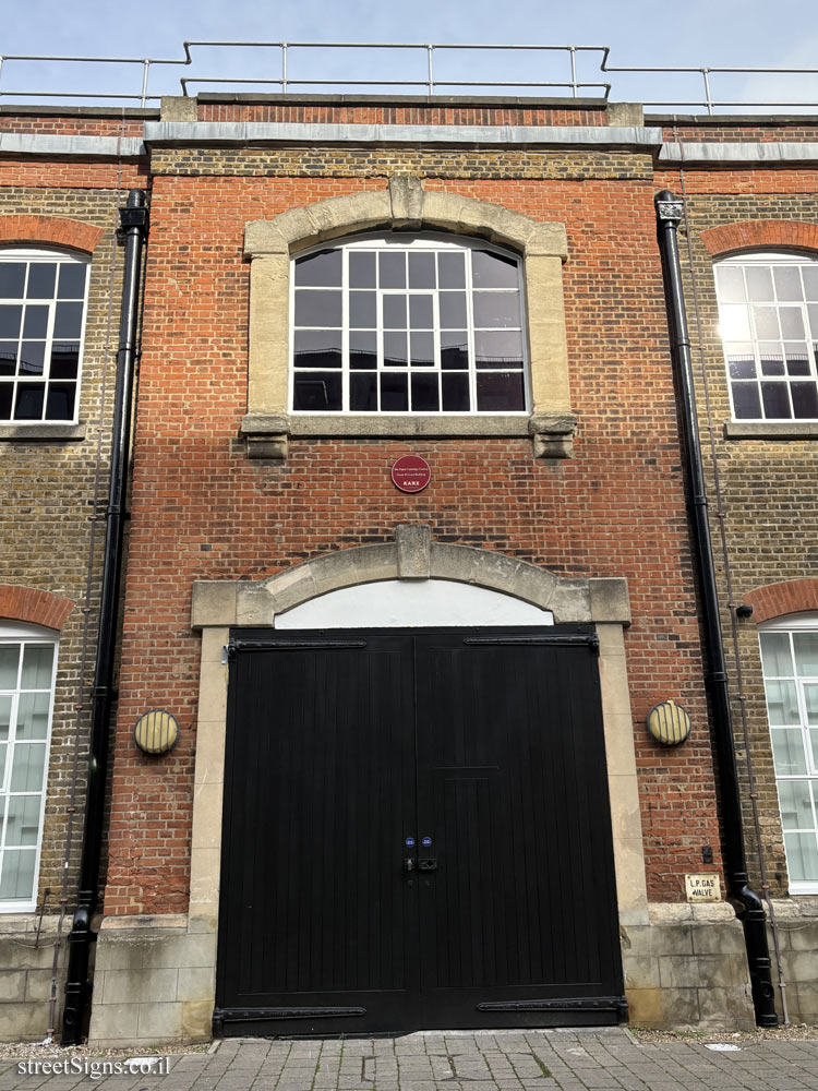 London - Royal Arsenal - The Paper Cartridge Factory - 1 Duke of Wellington Ave, Royal Arsenal, London SE18 6GH, UK