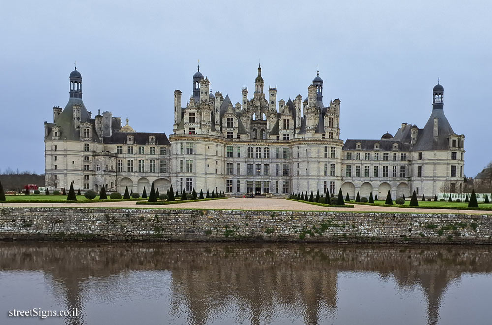 Loire Valley - World Heritage Site - Chambord Castle - 3 Av. du Roi, 41250 Chambord, France