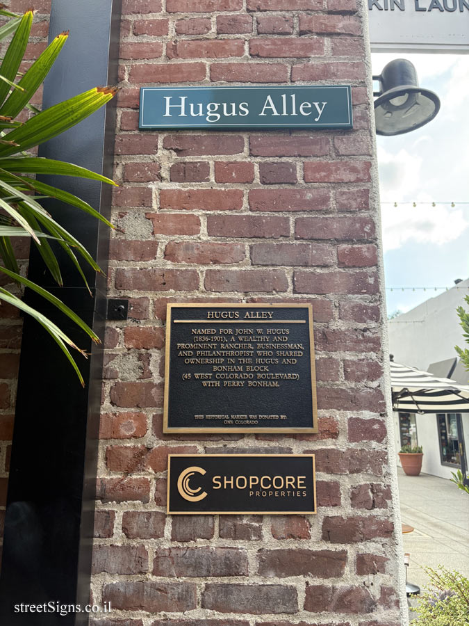 Pasadena - Hugus Alley - The name of the street - 34 Hugus Aly, Pasadena, CA 91103, USA