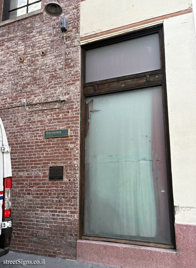 Pasadena - Exchange Alley - The name of the street - 81 Exchange Alley, Pasadena, CA 91103, USA