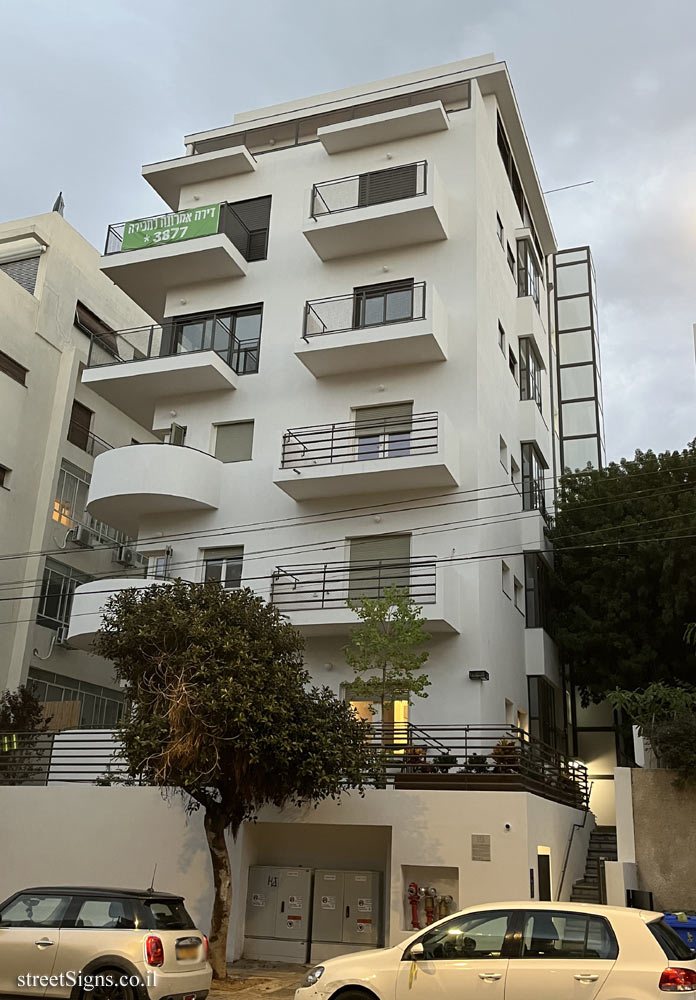 Tel Aviv - buildings for conservation - Ben Yehuda 216 - Ben Yehuda St 216, Tel Aviv-Yafo, Israel