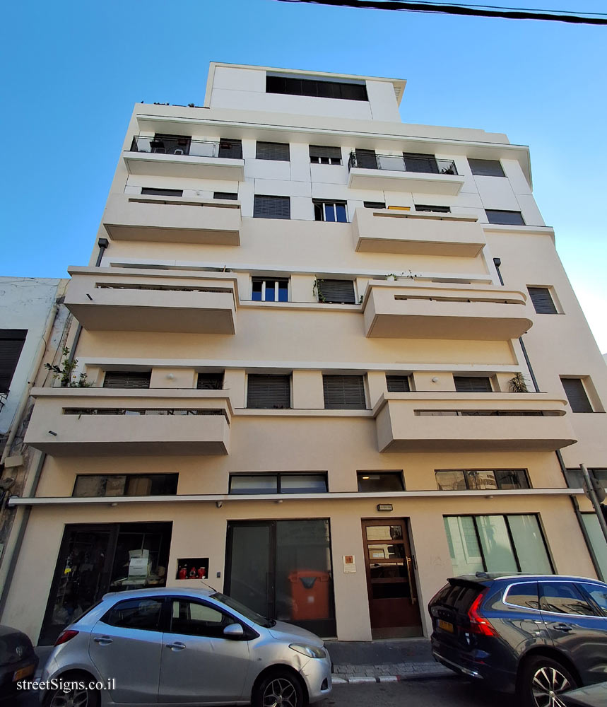 Tel Aviv - buildings for conservation - 123 Nahalat Binyamin - Nahalat Binyamin St 123, Tel Aviv-Yafo, Israel