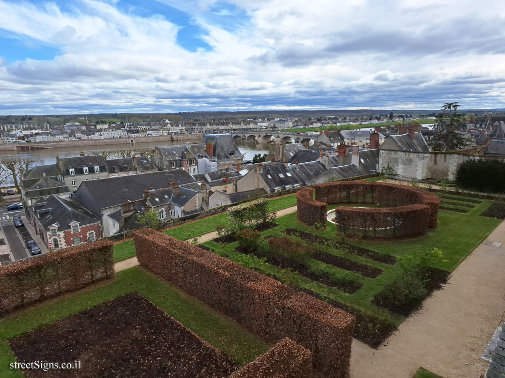 Blois - Town Hall - Bishop’s Garden