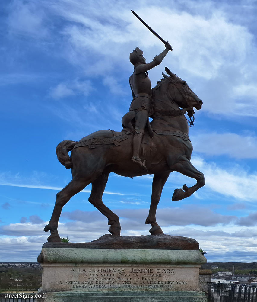 Blois - Statue of Joan of Arc - 41000 Blois, France