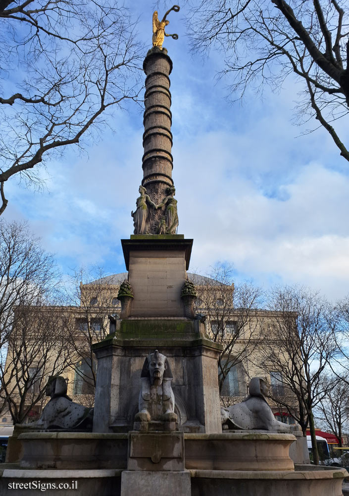 Paris - Fontaine du Palmier - 12715 Rue Saint-Denis, 75001 Paris, France