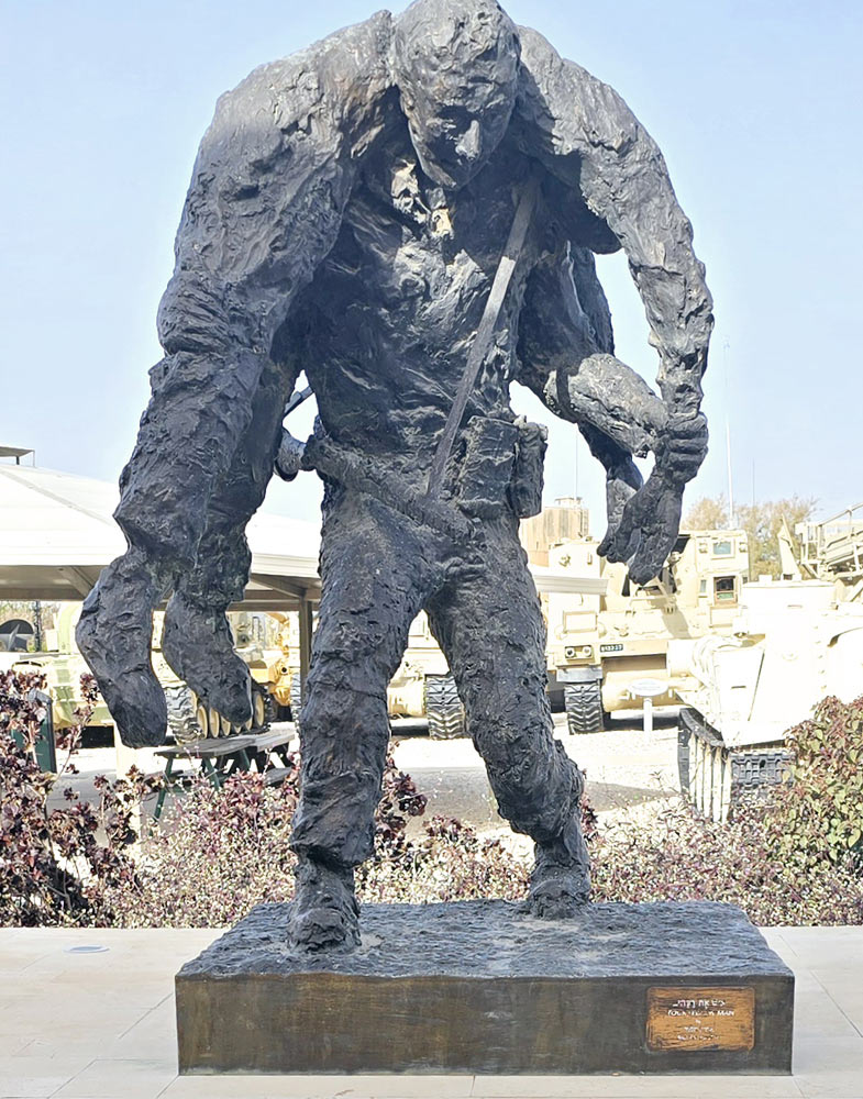 Latrun - Statue dedicated to Volunteers from Abroad (Mahal) - Latrun, Israel