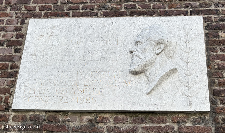 Düsseldorf - Memorial plaque in the house where engineer Franz Grashof was born