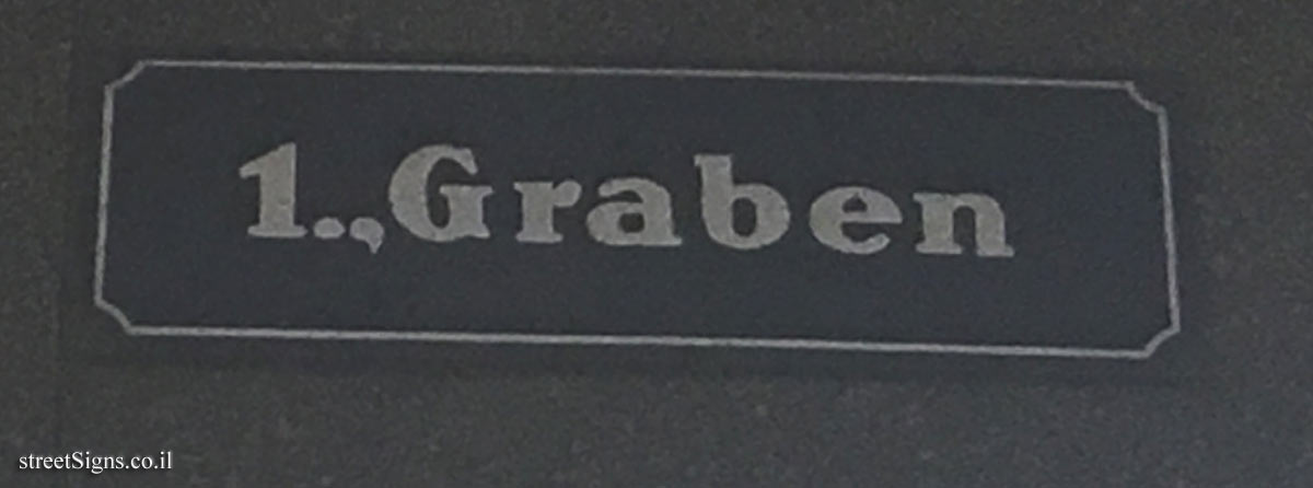 Vienna - Graben Street