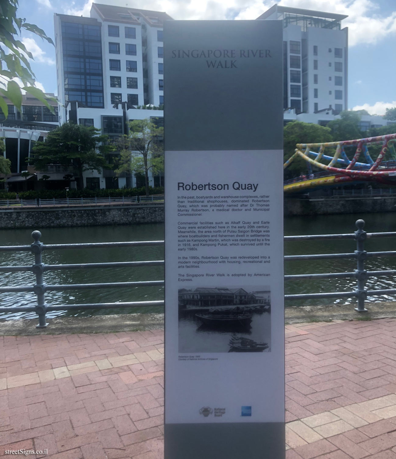 Singapore - The river walk - Robertson Quay