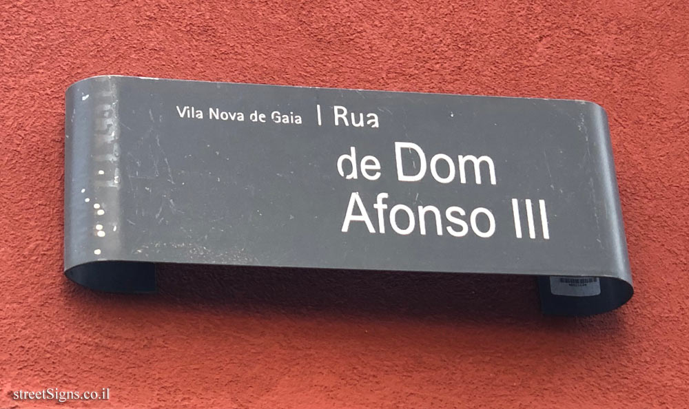Vila Nova de Gaia -  de Dom Alfonso III Street
