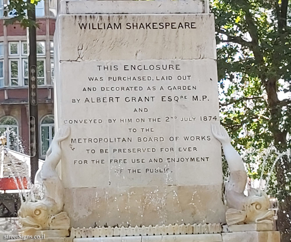 London - Leicester Square - Statue of William Shakespeare